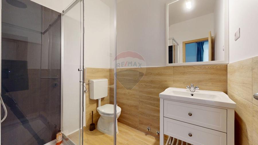 3 camere Centrul Istoric -acceptăm regim hotelier- 2 intrări separate