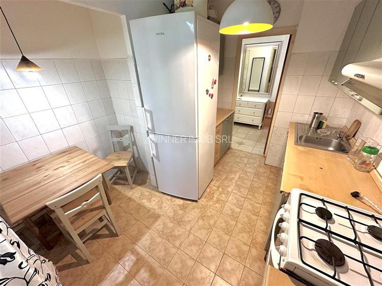 Vanzare apartament cu 3 camere Iz.Muresului - 6