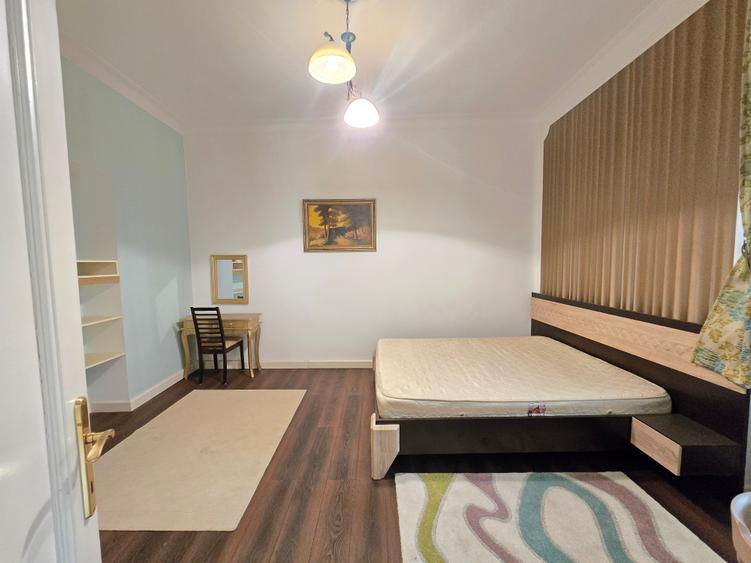 Apartament renovat in cladire istorica