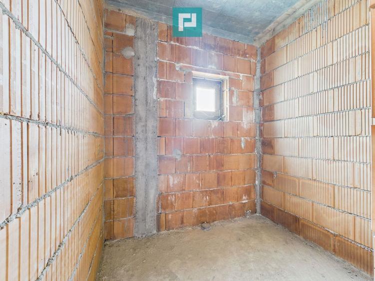 Casă la roșu, 4 camere, Zimandul Nou