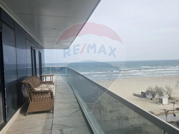 Apartament 2 camere cu vedere la mare, terasa 20mp
