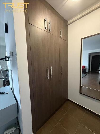 2 camere l Str.Eroilor l Parcare l Floresti