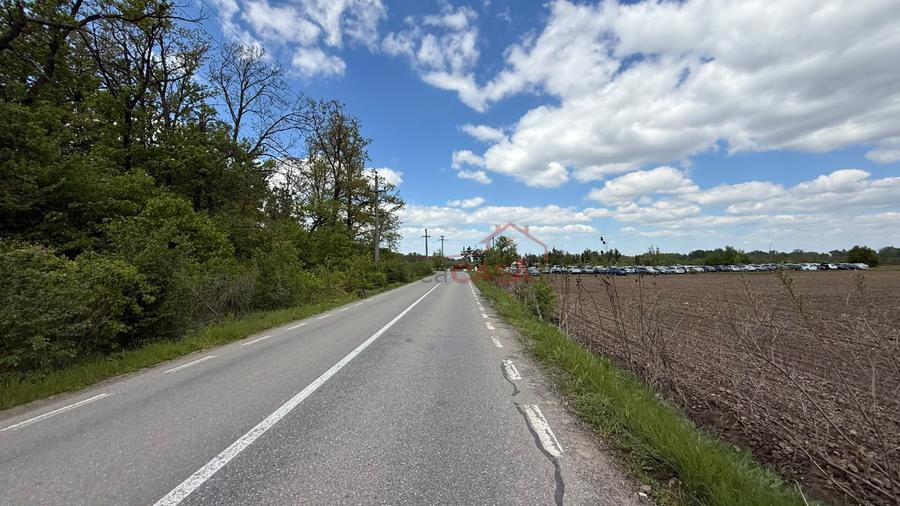 Teren 20.000 mp langa Parcul La Tara