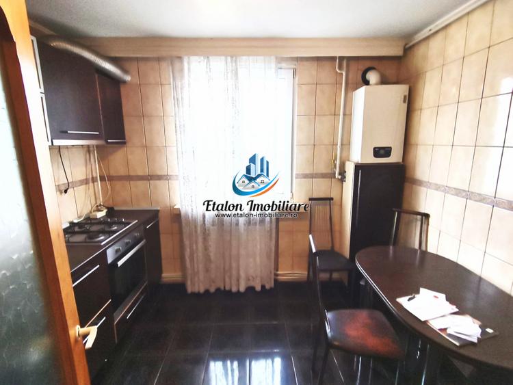 Apartament 4 camere decomandat, etaj 4, Maratei 3