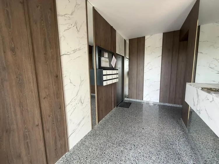 Decomandat, TVA INCLUS+LOC PARCARE! Complet mobilat-2 terase