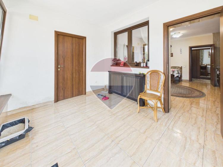 Casa / Vilă cu Subsol, P+1+M, Otopeni, 300 mp Utili, teren 600 mp