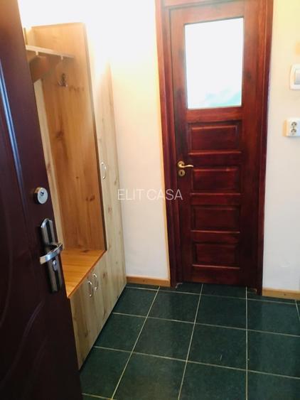 Apartament cu 1 camera decomandat, etajul 4/8, zona Cug - 3