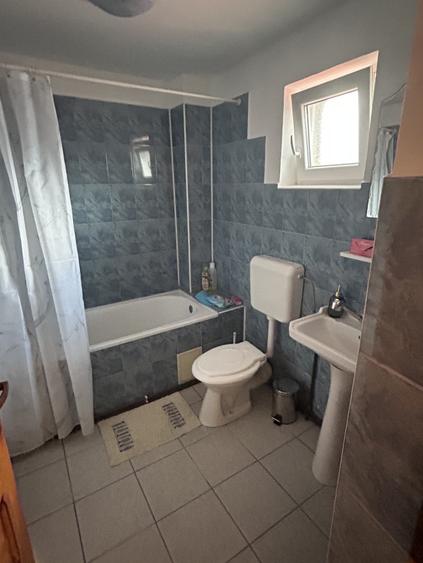 Casă P+M, 120 mp, utilată, zona Poiana Țapului