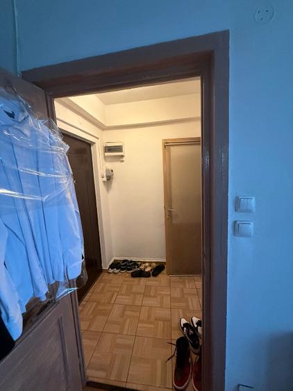 Vând apartament 2 camere Sector 5/Sirenelor