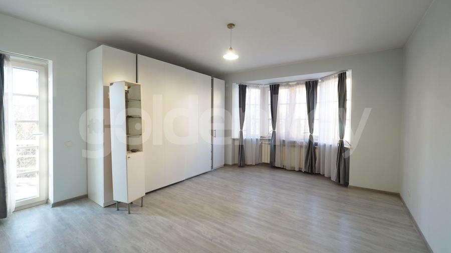 Vila duplex cu 4 dormitoare si 450mp gradina amenajata