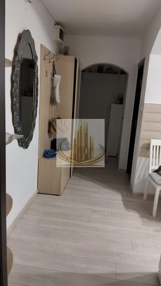 Apartament 3 camere et 2 Lipovei