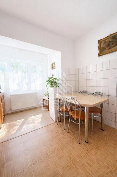 Apartament 3 camere de vanzare zona Aradului, aproape de Iulius Town