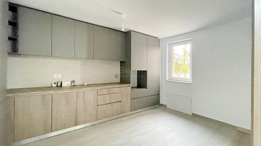 Pretabil locuit sau Salon Infrumusetare