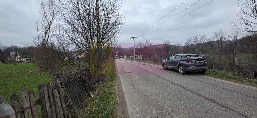 Teren intravilan 1.102 mp de vanzare in Breaza - 2