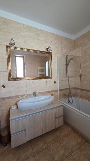 Dorobanti 4 camere cu balcon si 2 bai + prox. metrou