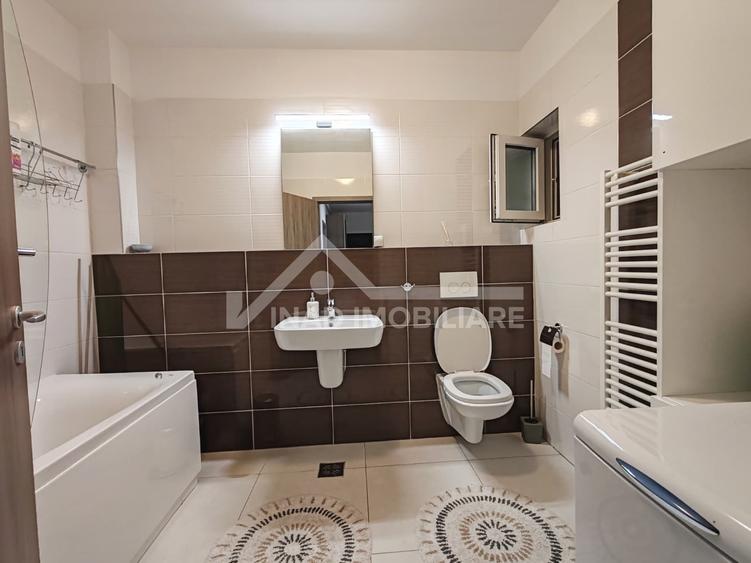 Apartament cu 3 camere, 2, bai, balcon si terasa, Strada Constanta