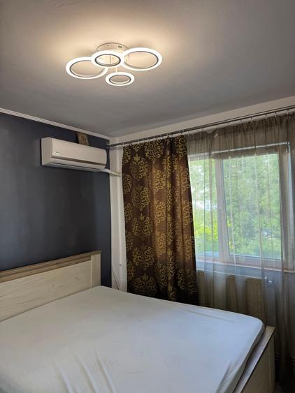 Apartament 2 camere Dacia Rond Zimbru
