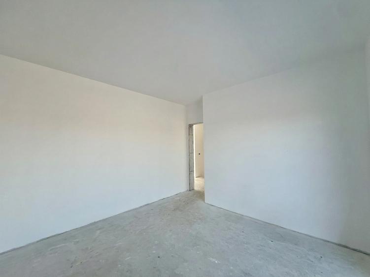 Triplex modern, 4 camere, 103 mp utili, 316 mp teren - Zona Sacalaz