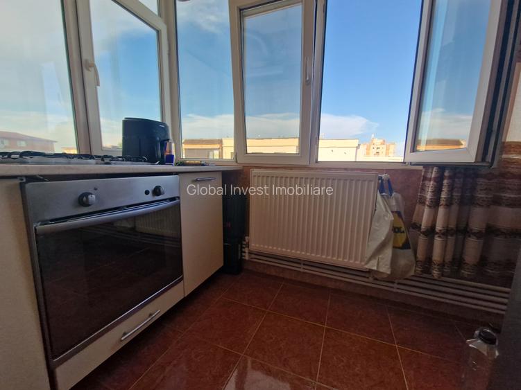 Navodari(Sud)- 3 camere decomandate confort 0, parcare, gaze - 87.000euro - 10