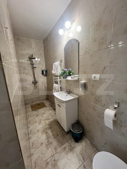 Hotel cu 7 apartamente, 450 mp, zona Girocului