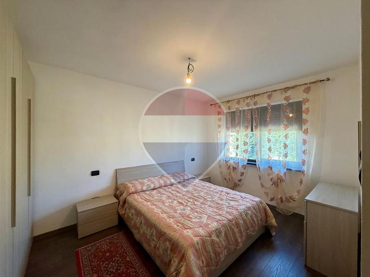Apartament cu 2 camere de vânzare în zona Gara
