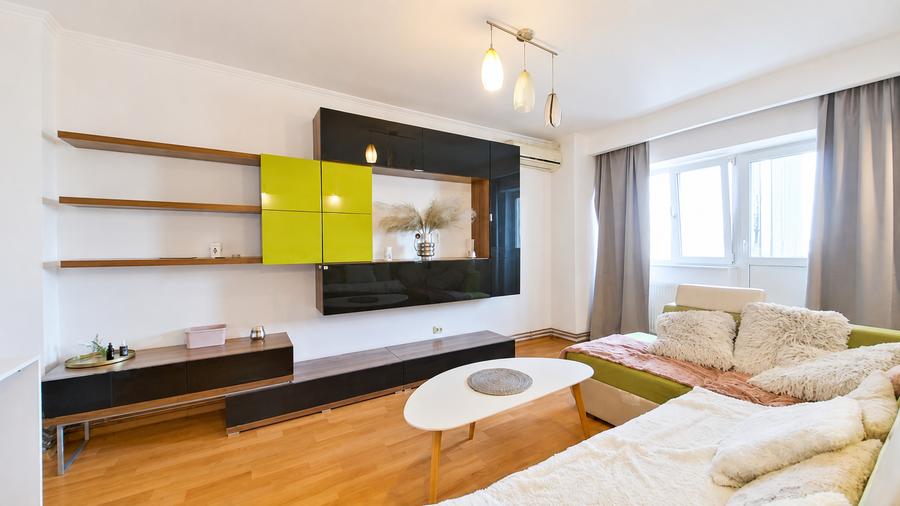Apartament de inchiriat/ Ideal pentru studenti