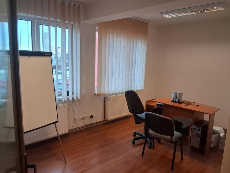 Imobil D+P+E situat in Calea Feldioarei, suprafata 3488 mp, teren 6800 mp !
