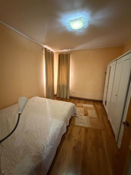 Apartament - 2 camere - decomandat - Decebal