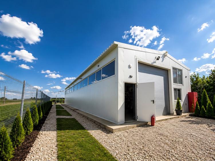Oportunitate de Investitie|Hala 240mp+teren4000mp|Crevedia Buftea|