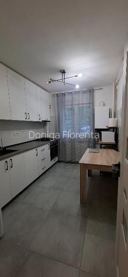 Proprietar, vand 3 camere dec, renovat, P-ța Rahova-114.900 - 2