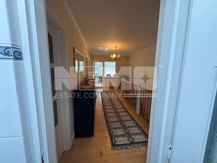 CASĂ TIP DUPLEX | ÎNTR-O ZONĂ LINIȘTITĂ | 6 CAMERE | RĂDĂUȚI