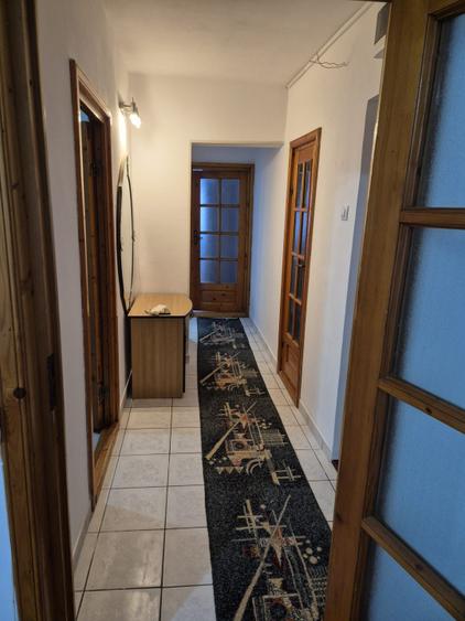 Apartament 2 camere decomandat, Plantelor, etaj 2.
