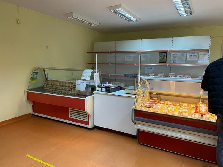 Spatiu comercial cu vad