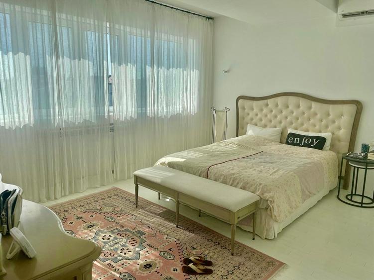 Apartament superb de 3/4 camere in Pipera-Padurea Baneasa 140mp utili
