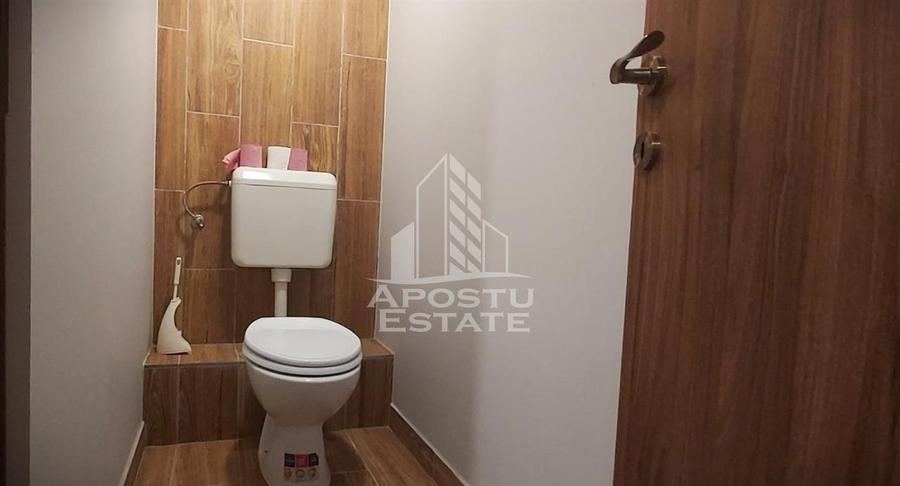 Spatiu comercial 67 mp central