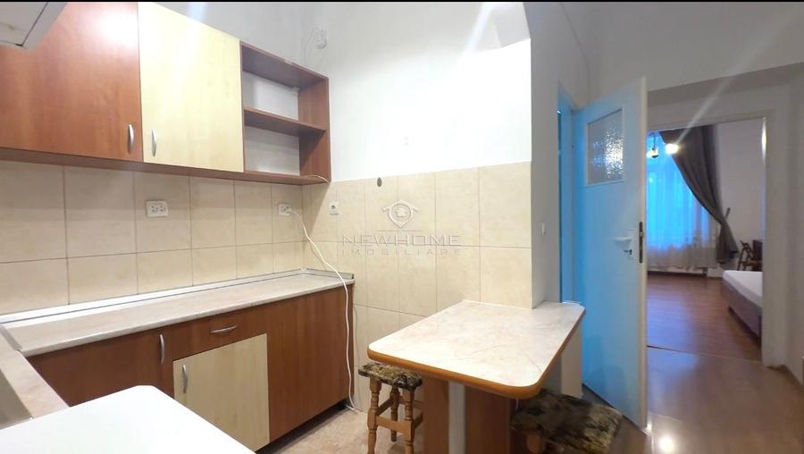 Apartament 2 camere decomandat Str Horea, zona Semicentral