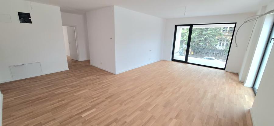 Paltim - Apartament spatios cu 4 camere 109 mp utili, etajul 1, langa Bega