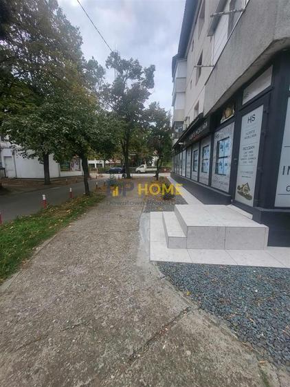 Spațiu comercial 100 mp – Piața Moldovei – Finanțe | Vitrină 25 m