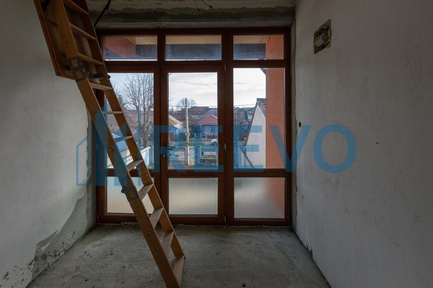 Vilă modernă în Cartierul CFR, cu mansardă și garaj