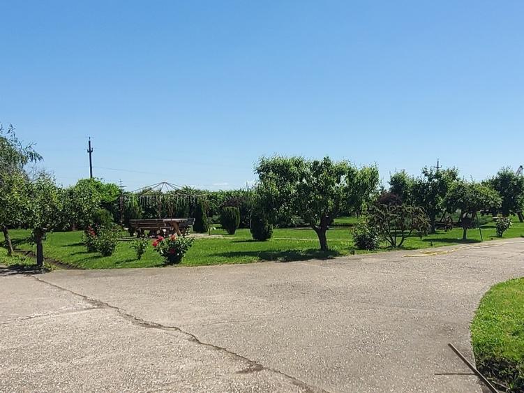 Oportunitate de investiții la km 70 Autostrada Bucuresti-Pitesti!