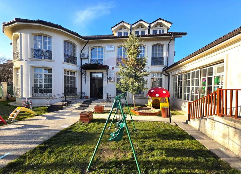 VILA EXCLUSIVISTA IN CENTRUL BUZAULUI-Investitie cu venit imediat
