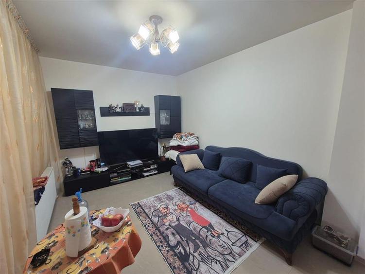 ZONA CENTRALA  Casa 6 camere + Spatiu comercial constructie caramida