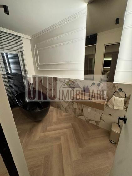 Piata Unirii-Etaj intermediar-Renovat complet