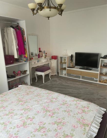 Apartament 4 camere-decomandat-centrala-zona Gorjului
