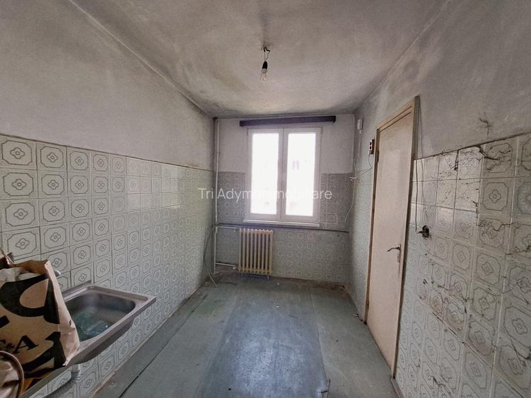 Apartament 3 cam. dec - Drumul Taberei–Valea Ialomiței - etaj 3 - bloc anvelopat - 9