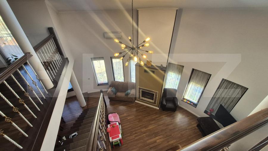 Casa de vanzare, 300 mp, teren 600 mp, zona Bercu Rosu