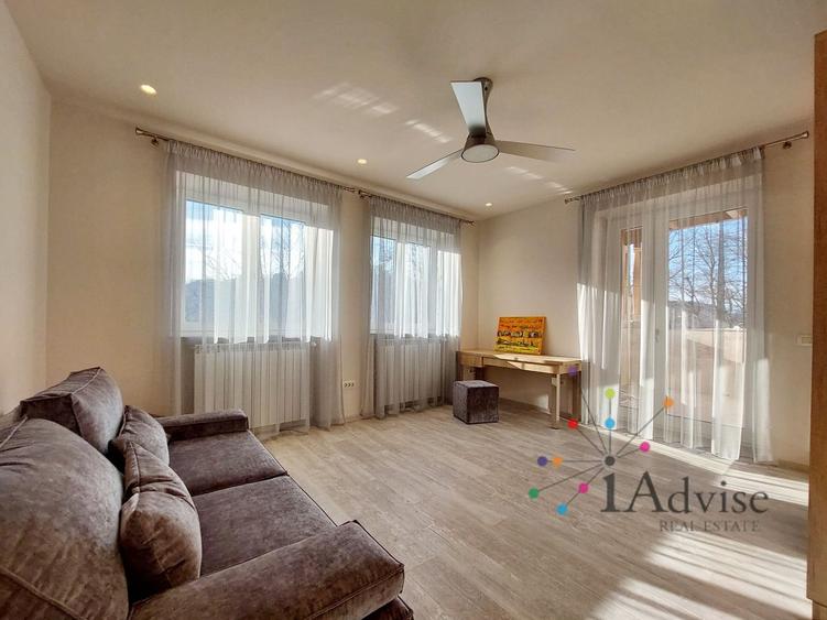 Apartament 4 camere in Vila, Ultracentral
