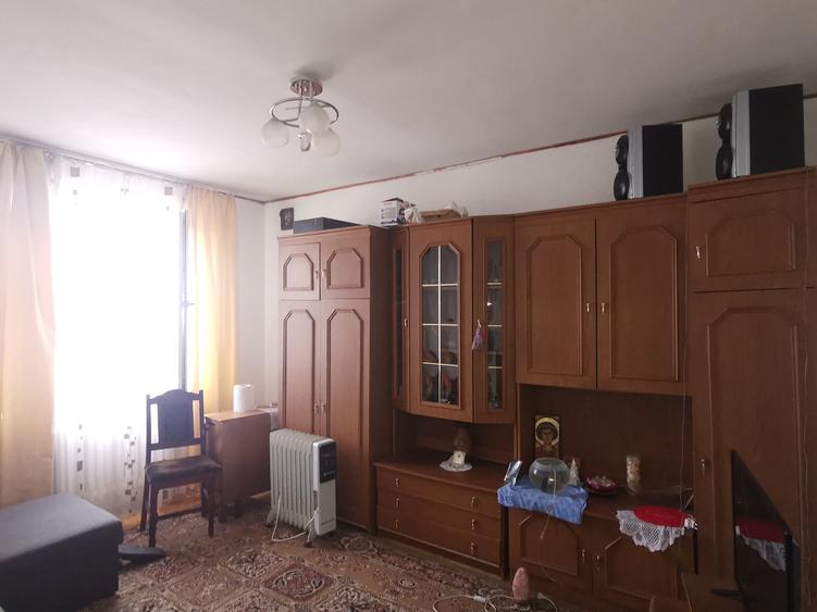 Apartament 3 camere decomandat