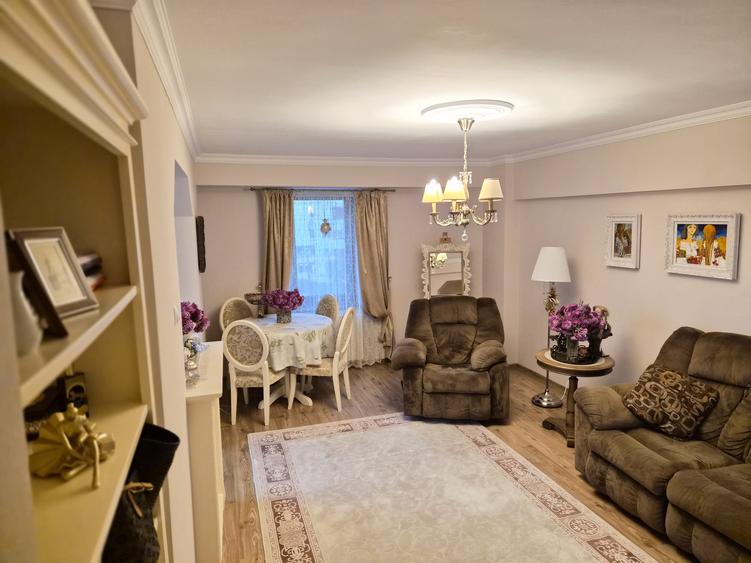 Apartament ultracentral bloc nou si parcare