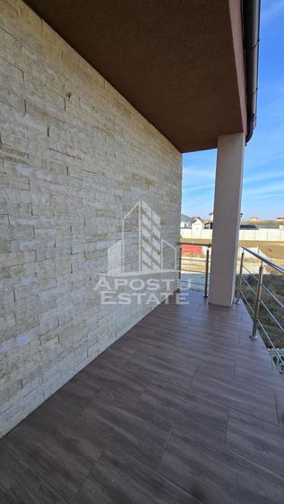 Casa de vanzare spatioasa, 5 camere si 3 bai, Giarmata, Comision 0